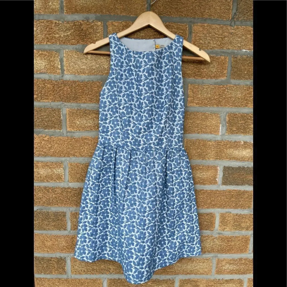 Alice + olivia floral dress size 4